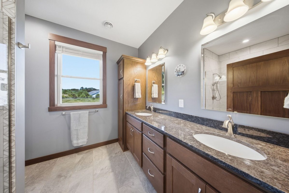911 67th Avenue, Hudson WI 54016 - Residential house for sale - MLS #1603301 - image15