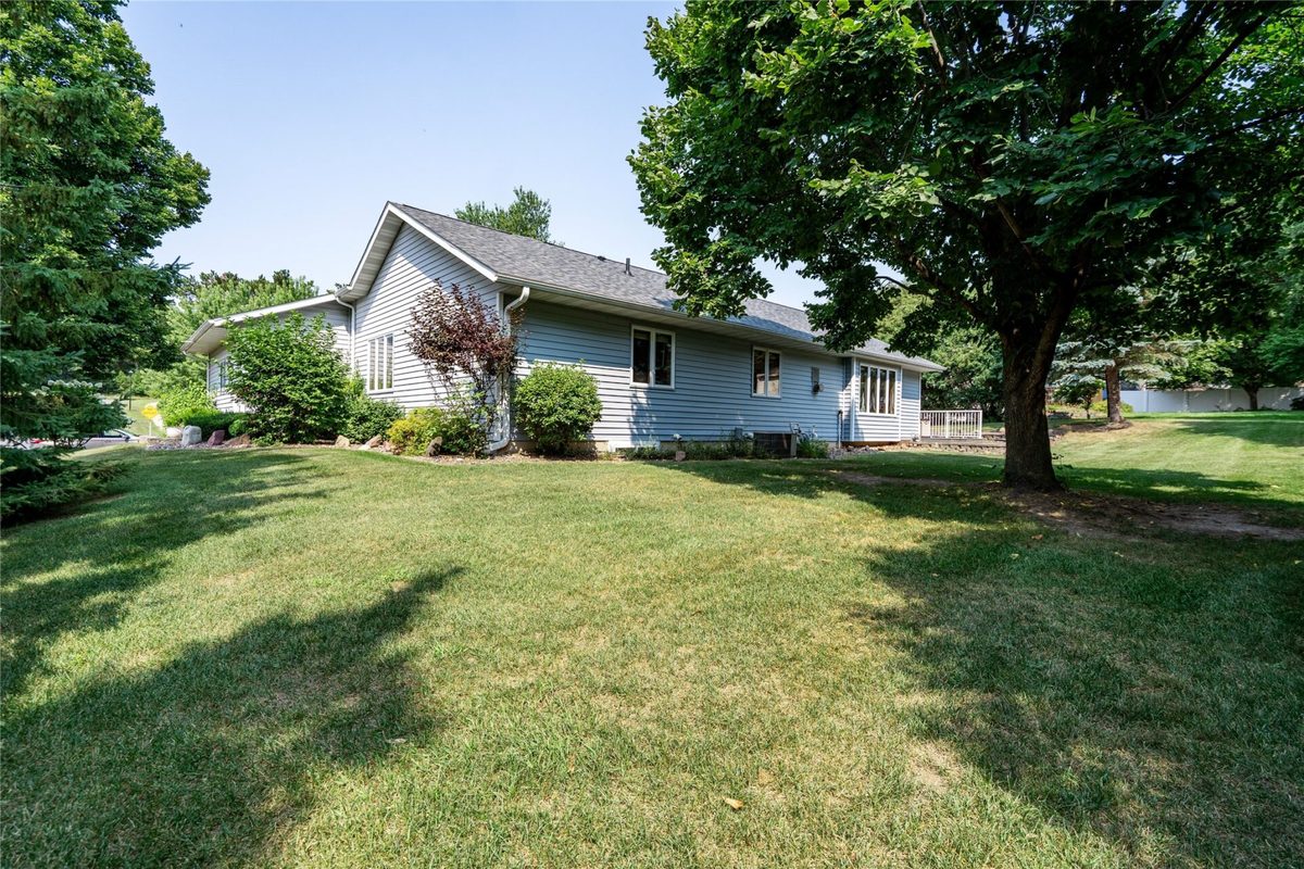 1119 Thompson Drive, Altoona WI 54720 - Residential house for sale - MLS #1604109 - image40