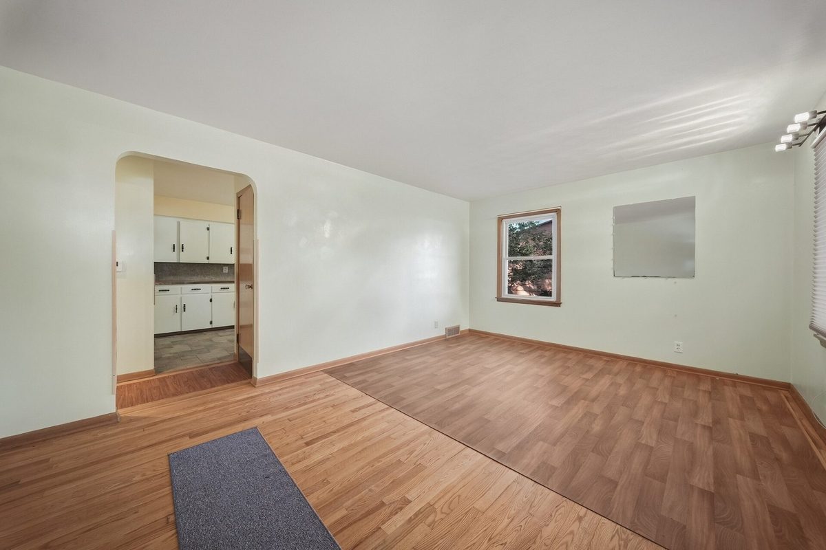 1132 Pershing Street, Eau Claire WI 54703 - Residential house for sale - MLS #1605170 - image11