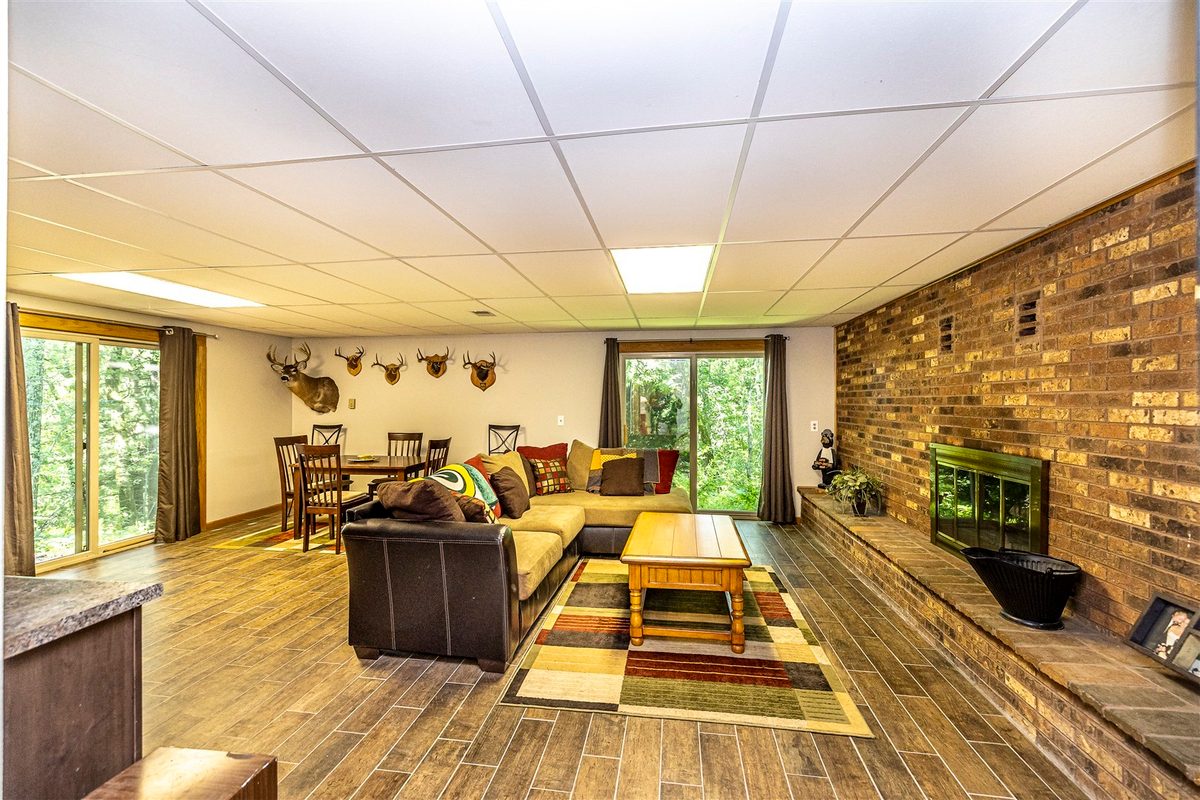 W11421 Spaulding Road, Black River Falls WI 54615 - Residential house for sale - MLS #1602224 - image12