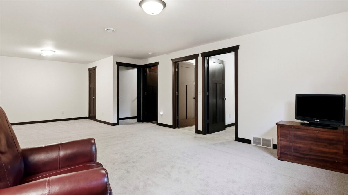 2014 Concord Trail, Eau Claire WI 54703 - Residential house for sale - MLS #1604534 - image24