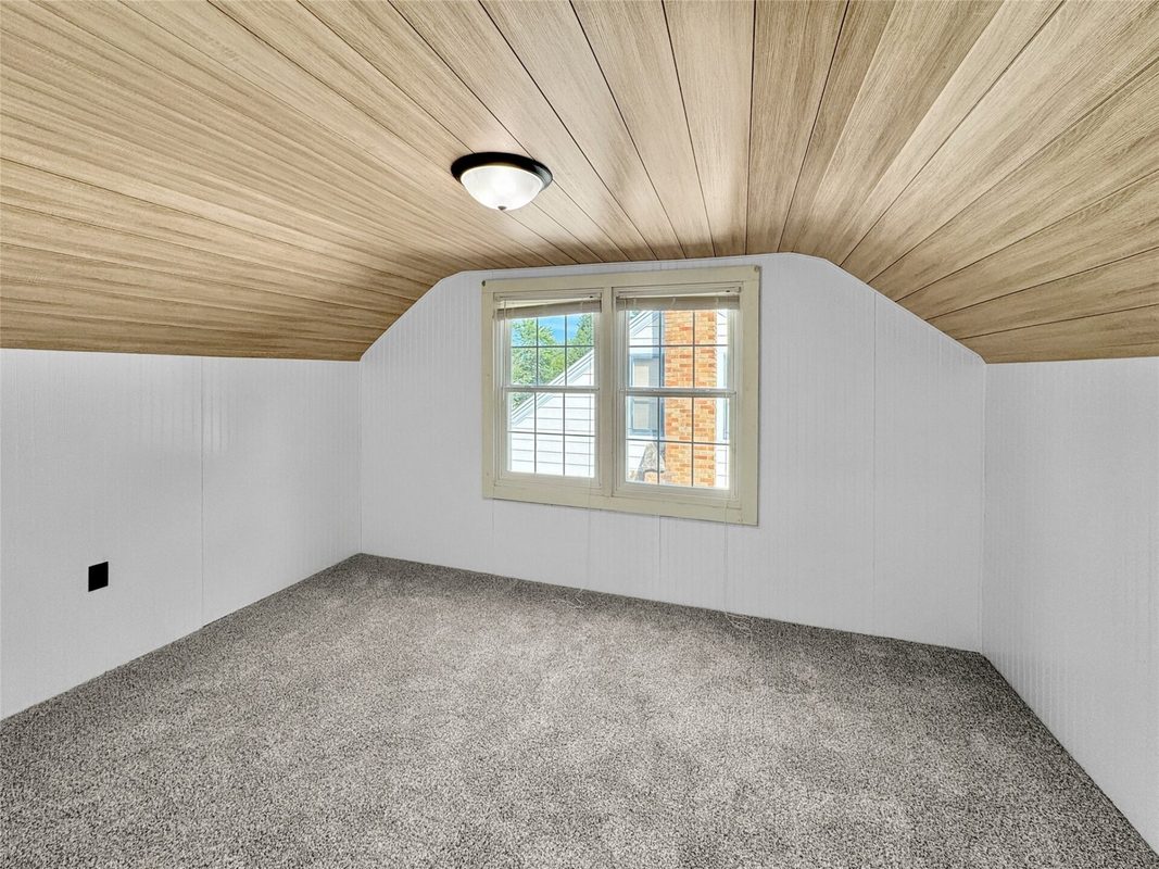 1305 Hoover Avenue, Eau Claire WI 54701 - Residential house for sale - MLS #1604669 - image46