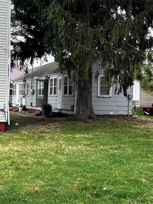 103 Central Street, New Auburn WI 54757 - ResidentialIncome house for sale - MLS #1600394 - image2