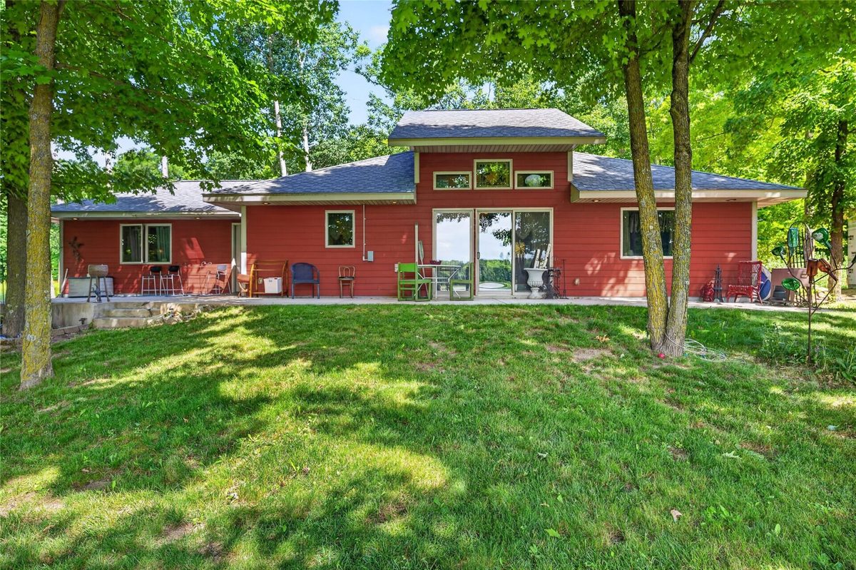 318 Wennenberg Shore Drive, Shell Lake WI 54871 - Residential house for sale - MLS #1603523 - image2