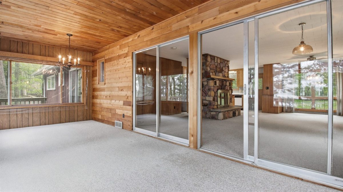6092N West Shore Lane, Stone Lake, WI