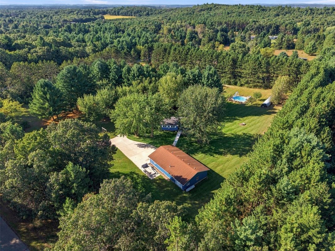 S 8825 Short Road, Eau Claire WI 54701 - Residential house for sale - MLS #1604992 - image53