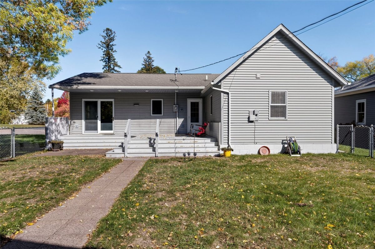 219 Spruce Street, Spooner WI 54801 - Residential house for sale - MLS #1605789 - image4