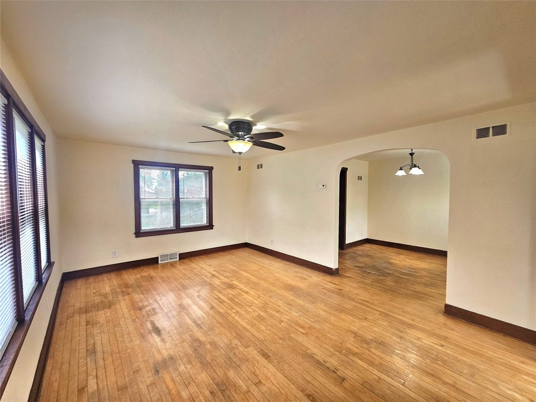 519 W Oak Street, Sparta, WI