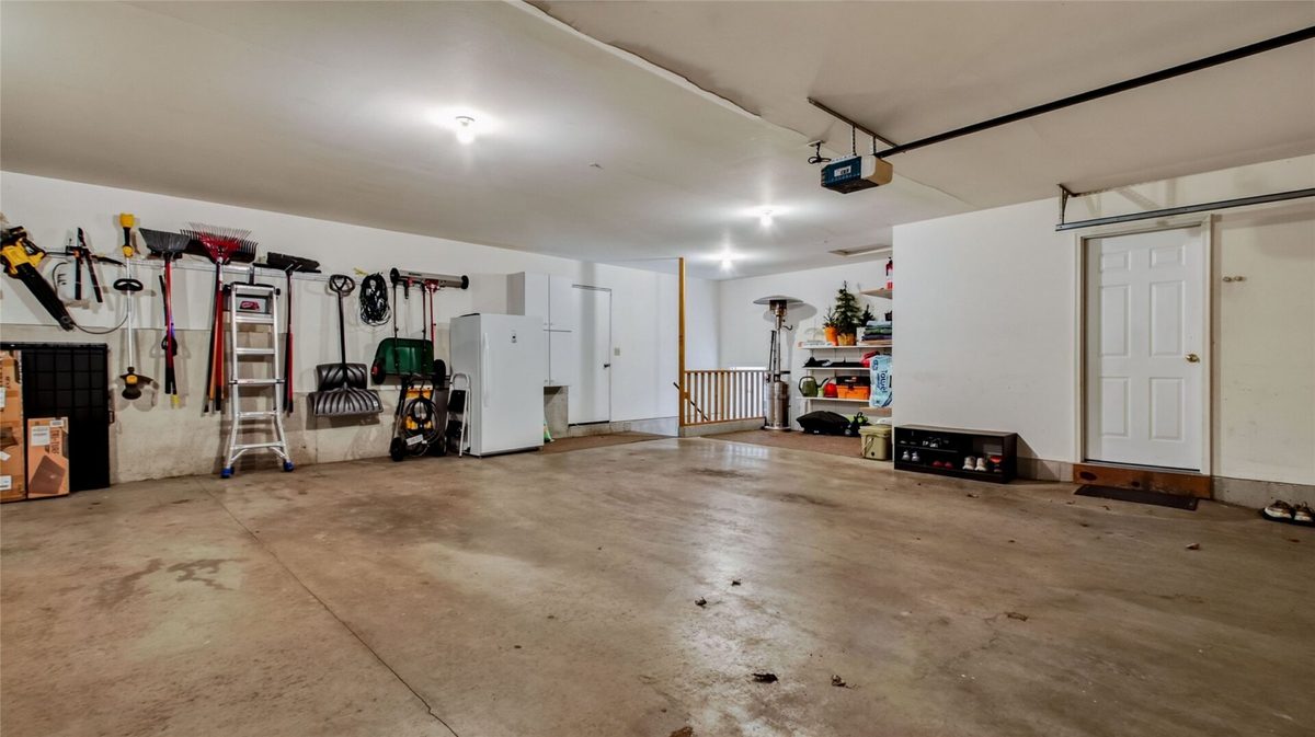 3309 Pointe Court, Eau Claire WI 54701 - Residential house for sale - MLS #1605029 - image24