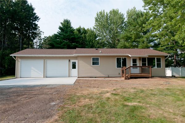 417 Spruce Avenue Cameron WI 54822