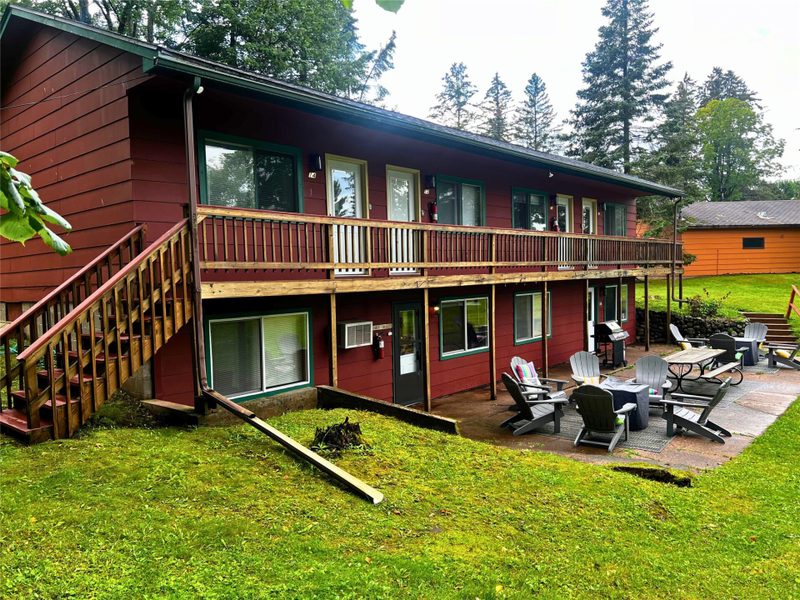 15326 W Birch Point Road 14