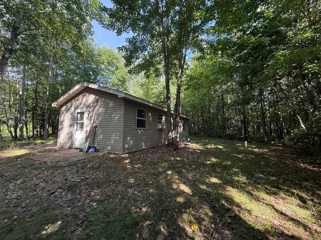 N4678 Greenfield Rd., Spooner WI 54801 - Residential house for sale - MLS #1604827 - image8