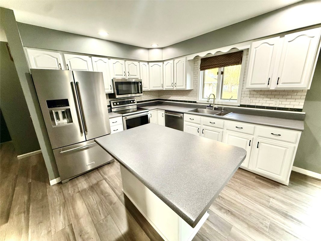 3003 Green View Drive, Eau Claire WI 54703 - Residential house for sale - MLS #1605951 - image9