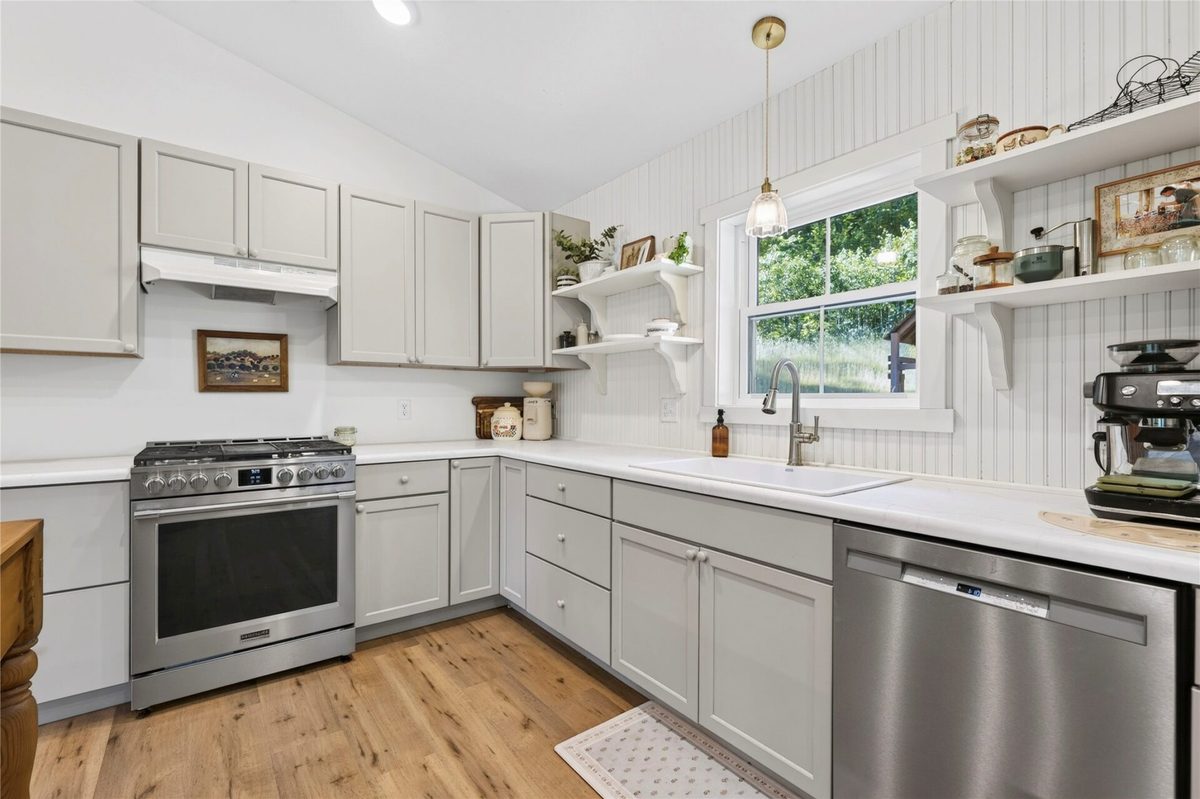 W4855 2nd Avenue, Spooner WI 54801 - Residential house for sale - MLS #1603405 - image8
