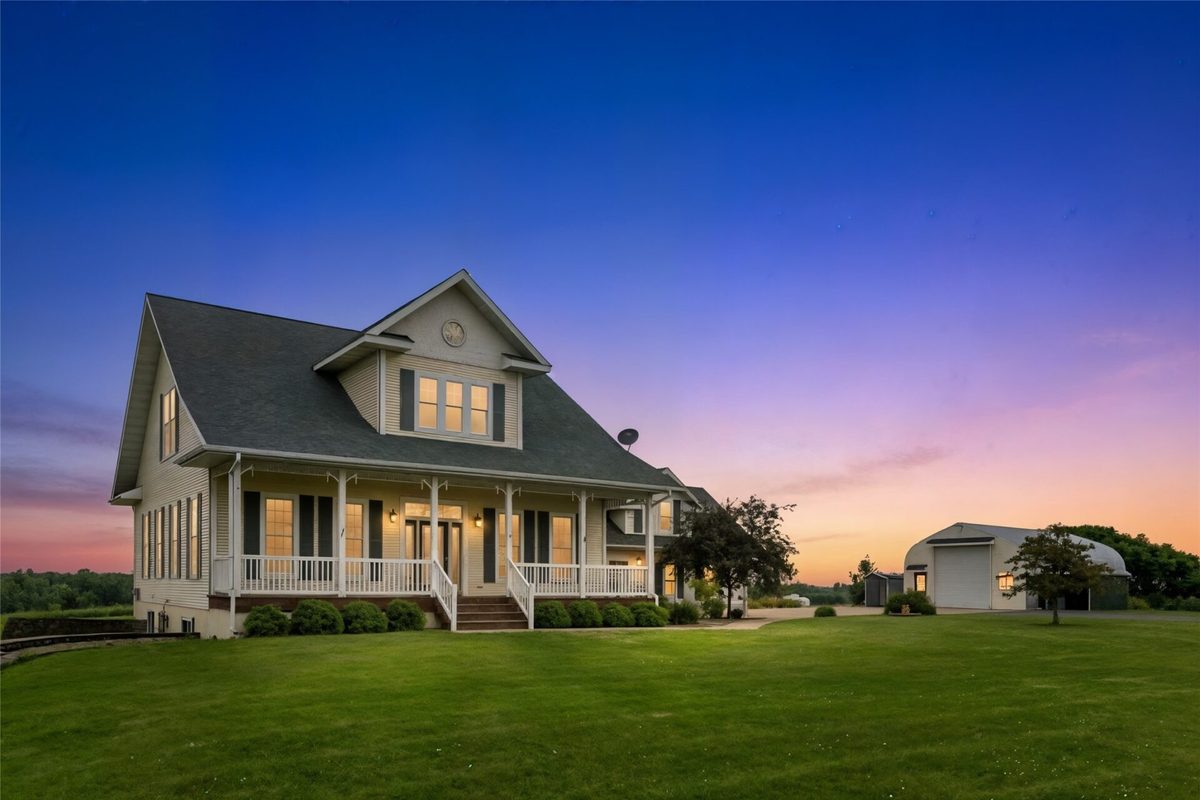 W11480 Avon Road, Alma Center WI 54611 - Residential house for sale - MLS #1601787 - image2