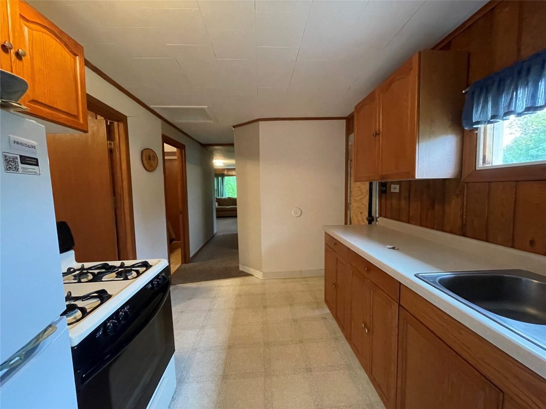 6563 Railroad Avenue, Winter WI 54896 - Residential house for sale - MLS #1605296 - image13