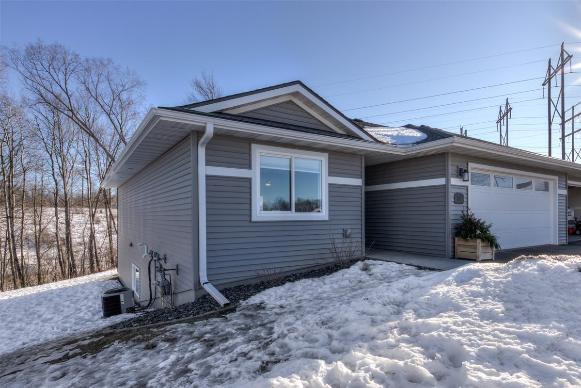 506 Hagman Street 25, Eau Claire, WI