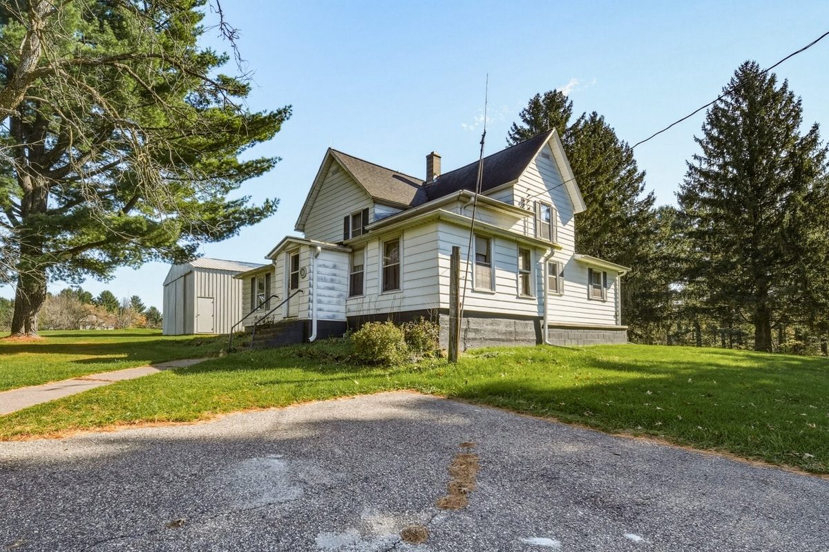 W14170 County Road B, Fairchild WI 54741 - Residential house for sale - MLS #1606079 - image3