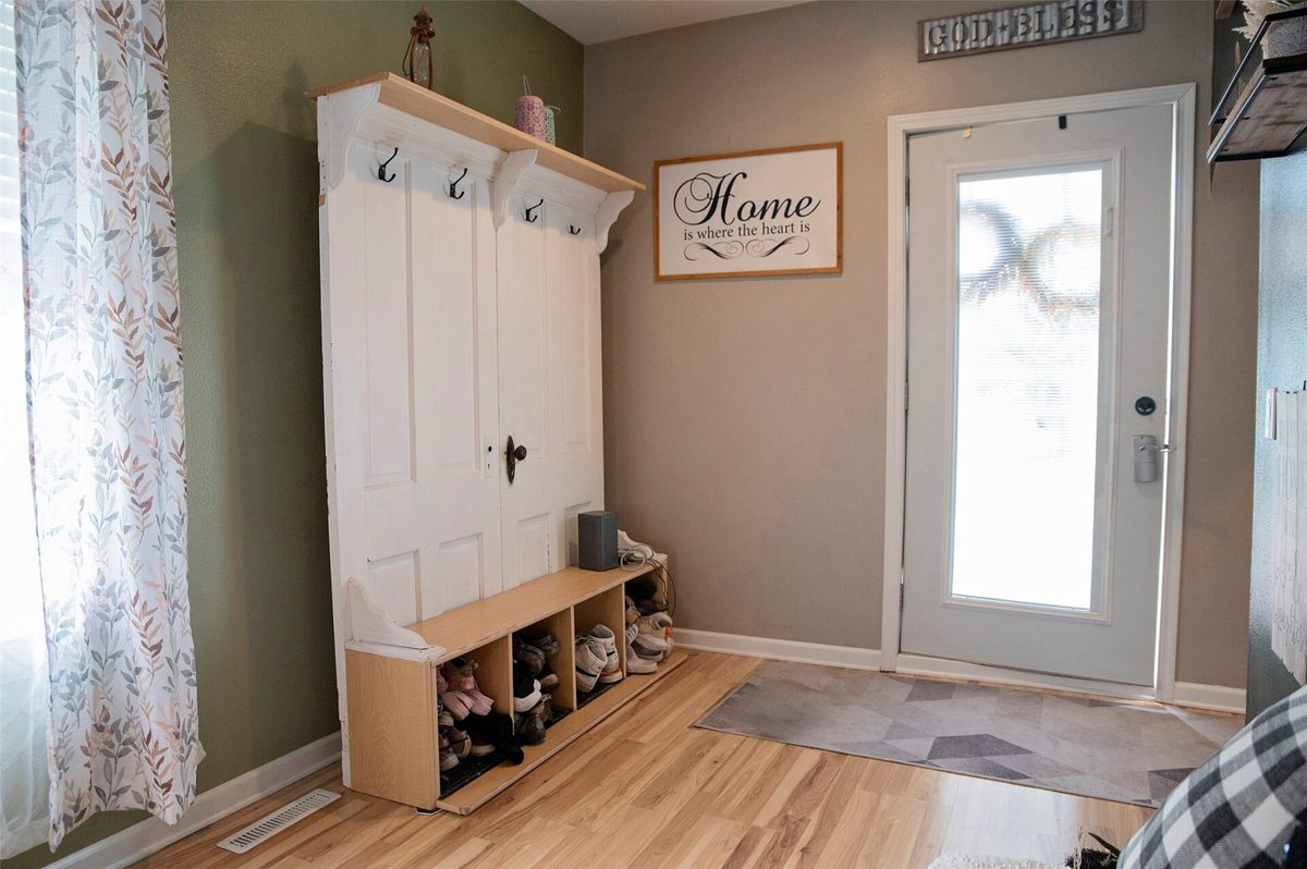13401 Thomas Street, Osseo WI 54758 - Residential house for sale - MLS #1603497 - image9