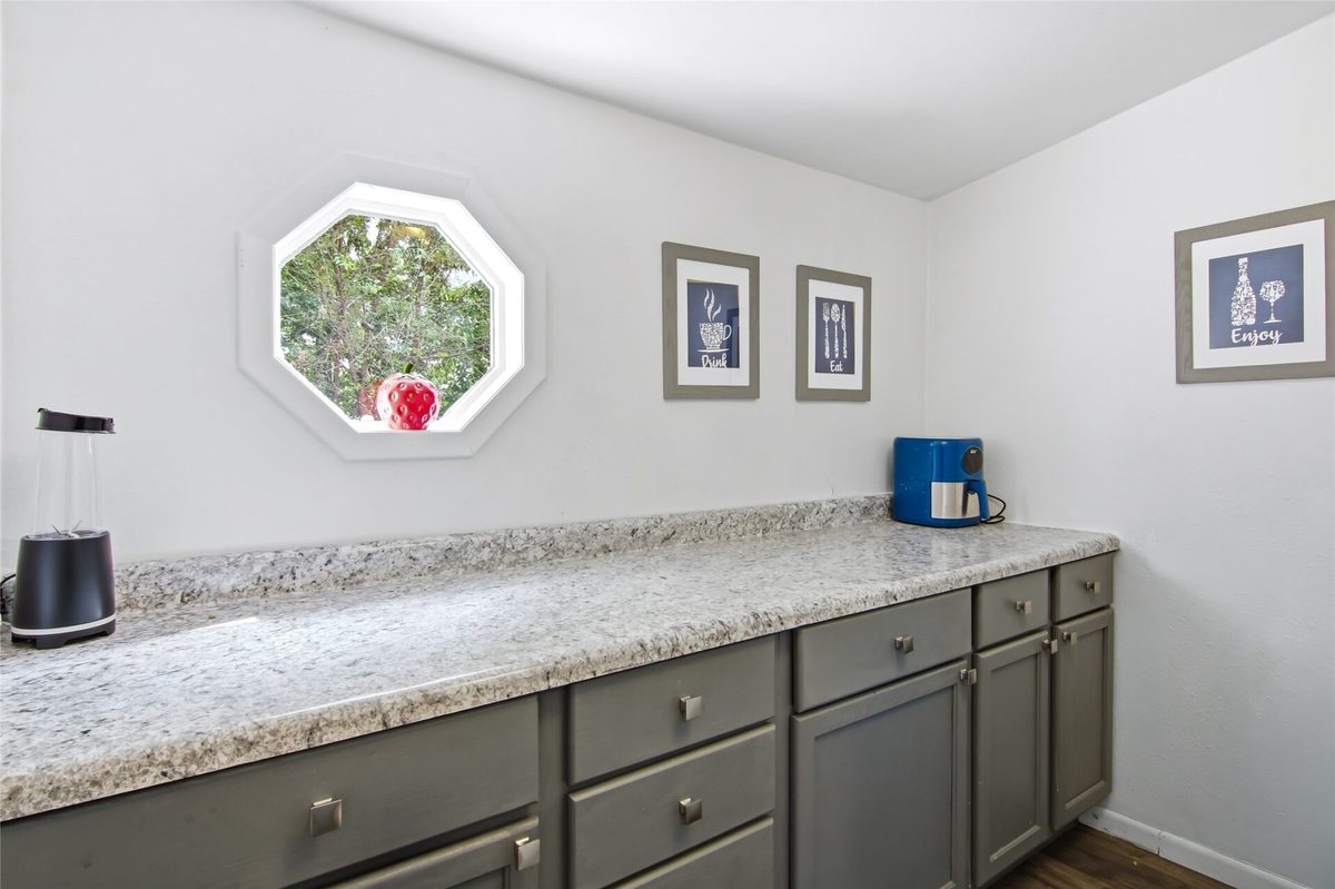 2015 4th Street, Eau Claire WI 54703 - Residential house for sale - MLS #1604335 - image7