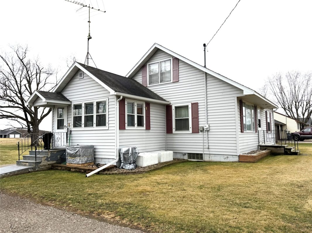W17687 Fairview Rd.  Whitehall WI 54773 — photo 26