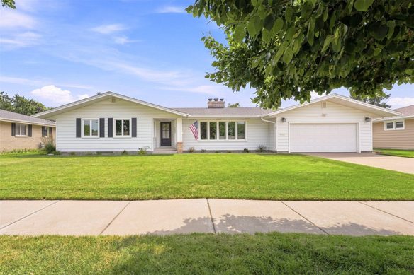 703 Grant Avenue, Eau Claire WI 54701 - Residential house for sale - MLS #1604073 - image1