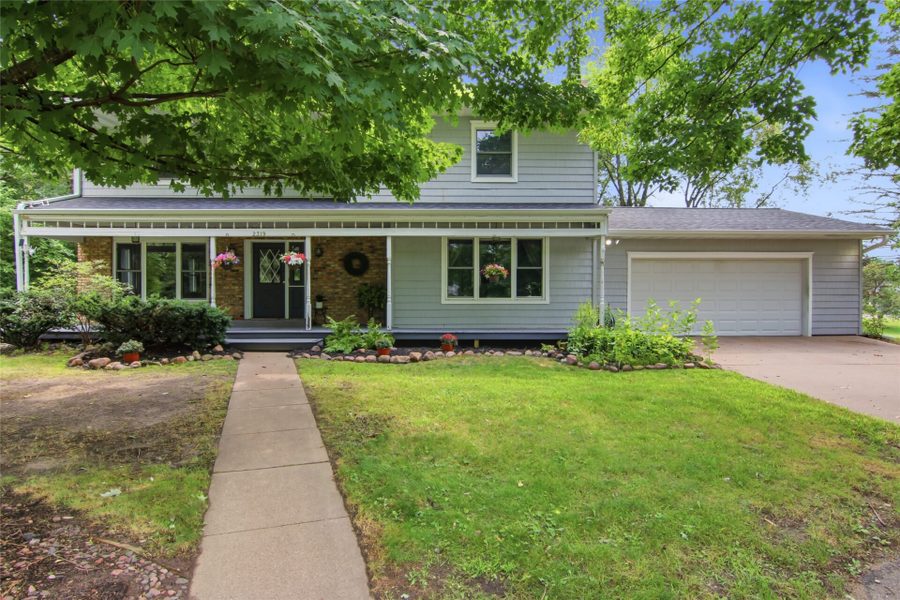 2319 Hillside Road