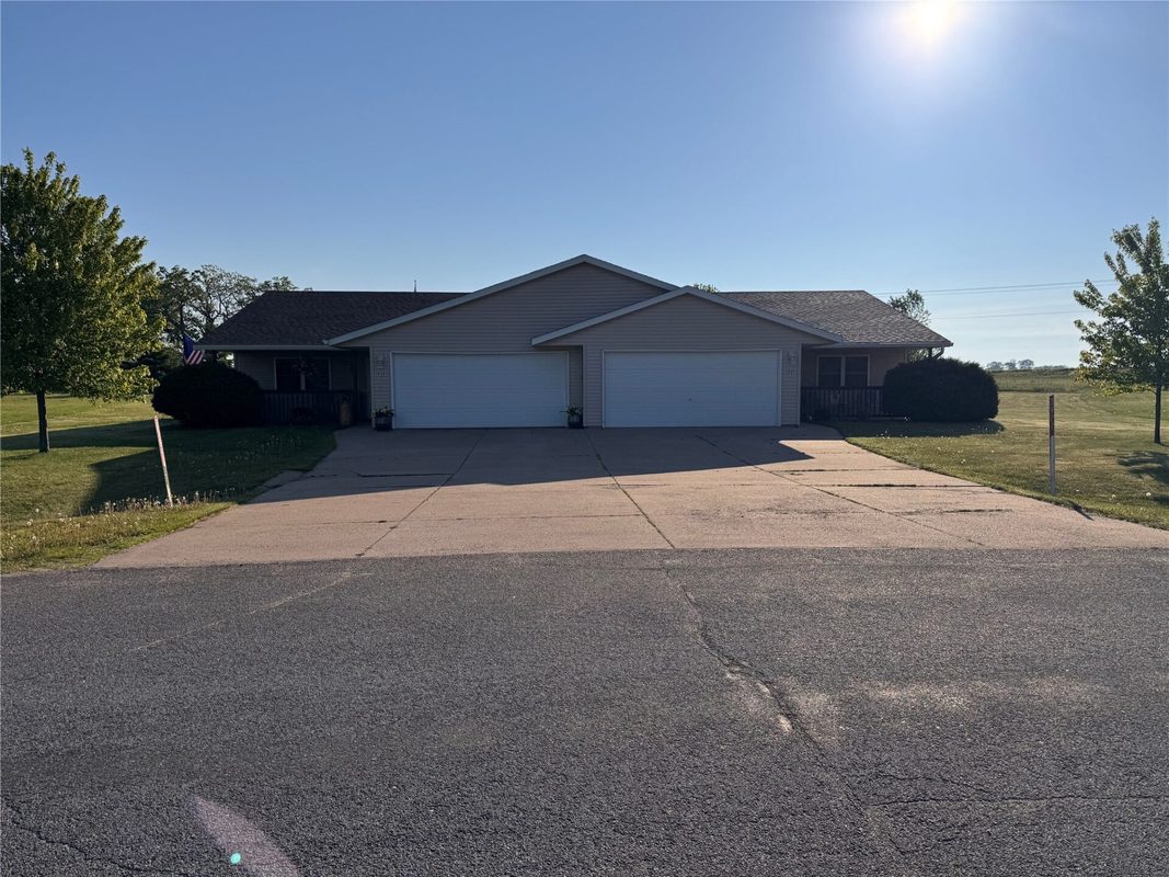 3927-3929 139th Street, Chippewa Falls WI 54729 - ResidentialIncome house for sale - MLS #1601508 - image3