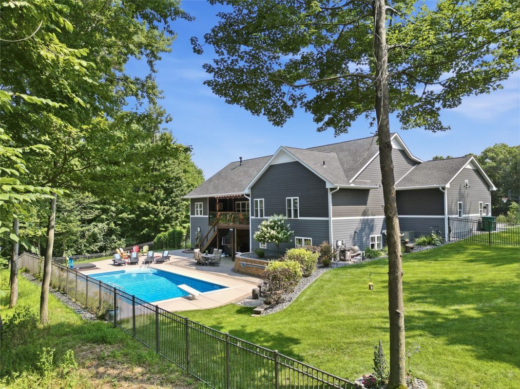 4338 Heritage Drive, Eau Claire WI 54703 - Residential house for sale - MLS #1603722 - image12