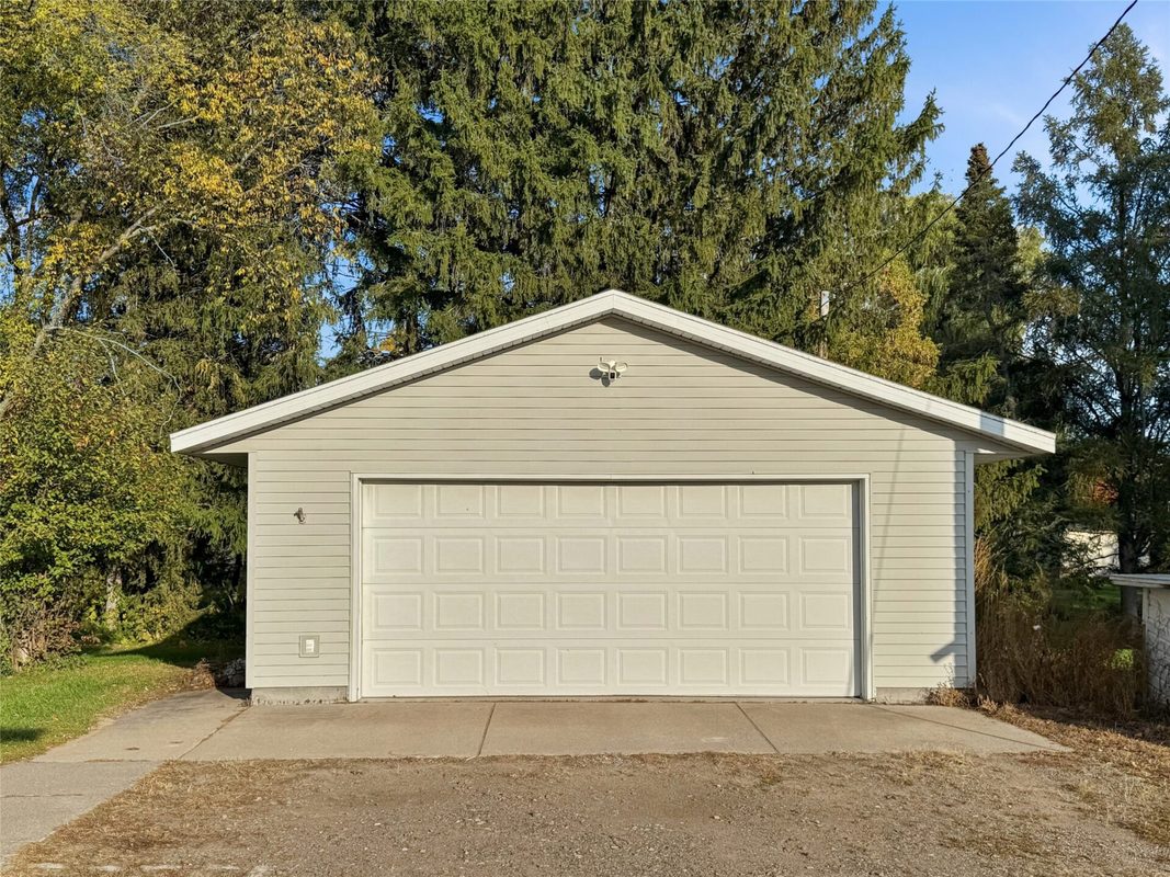 1102 Newman Street, Bloomer WI 54724 - Residential house for sale - MLS #1605712 - image46