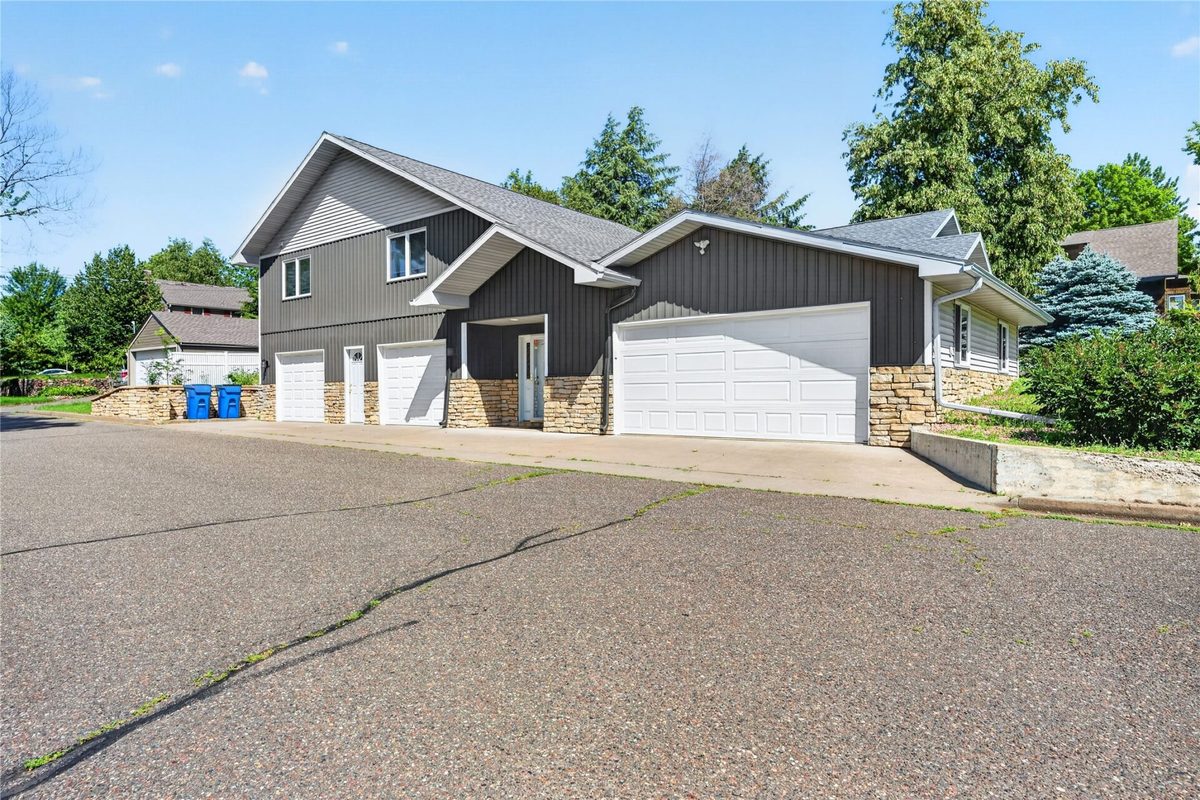 609 Walter Street, Spooner, WI