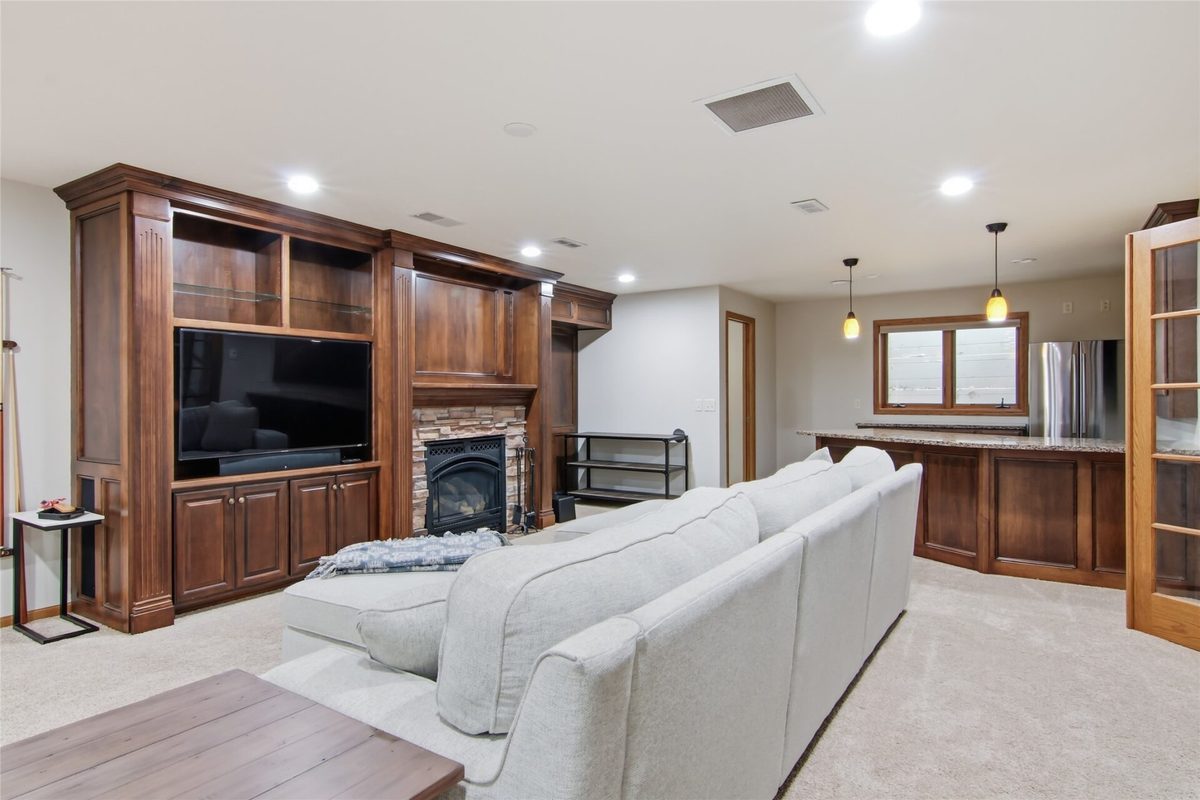 W245 Woodridge Drive, Eau Claire WI 54701 - Residential house for sale - MLS #1602701 - image44