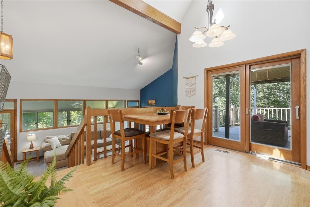 2206 Orchard Place, Eau Claire WI 54701 - Residential house for sale - MLS #1603251 - image9