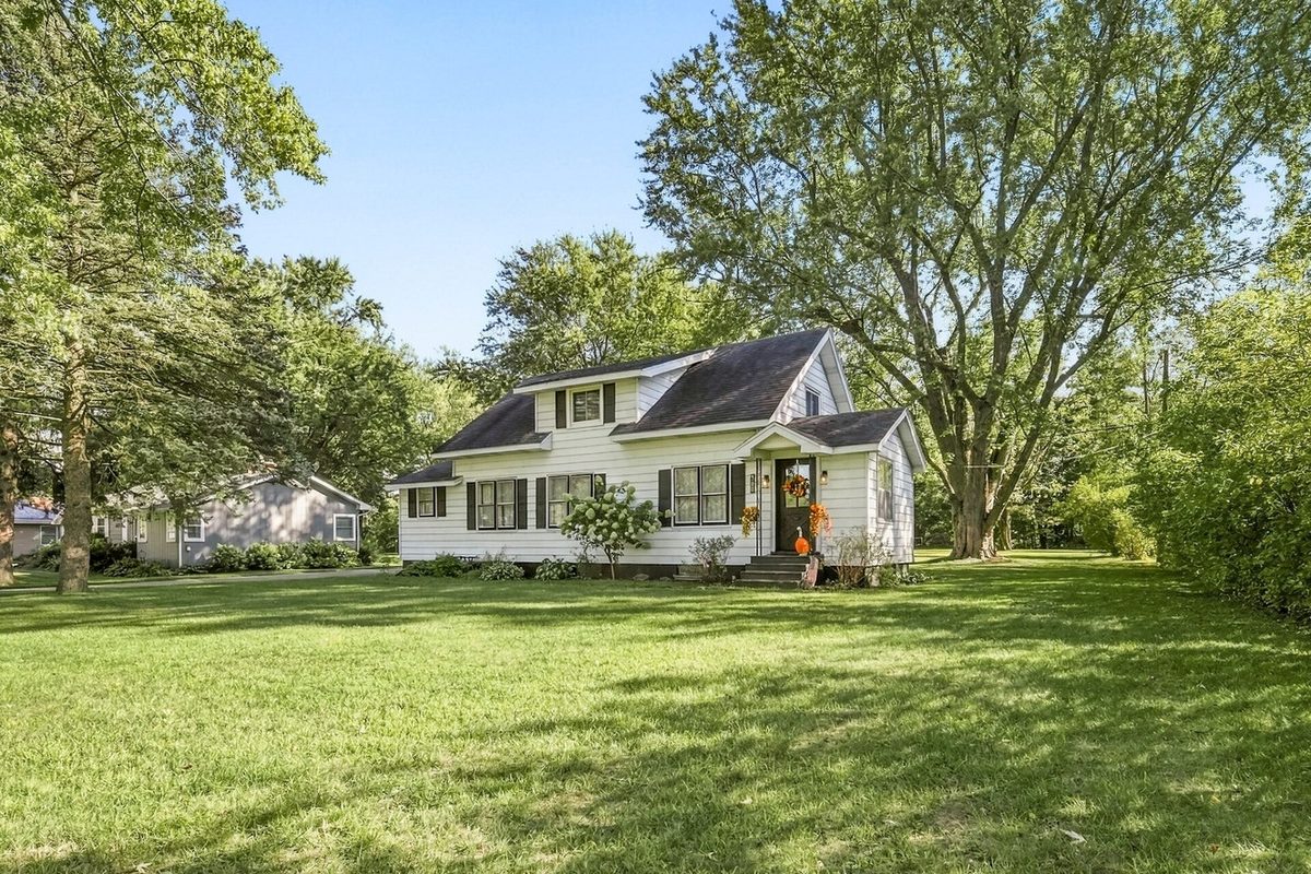 300 Elm Avenue, Menomonie WI 54751 - Residential house for sale - MLS #1604690 - image2