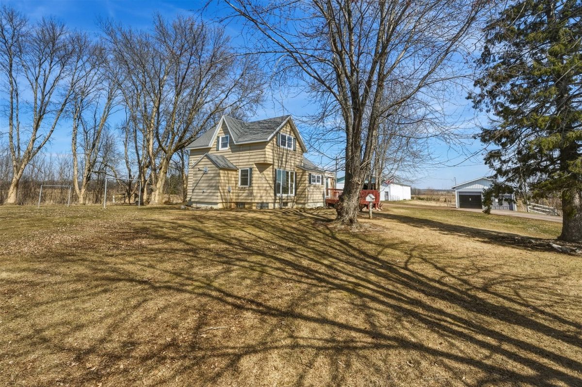 Residential at 12095 County Highway Ee, Cadott, WI 54727 — photo 12