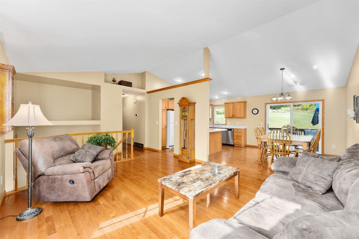 221 La Mans Lane, Eau Claire WI 54703 - Residential house for sale - MLS #1604868 - image10