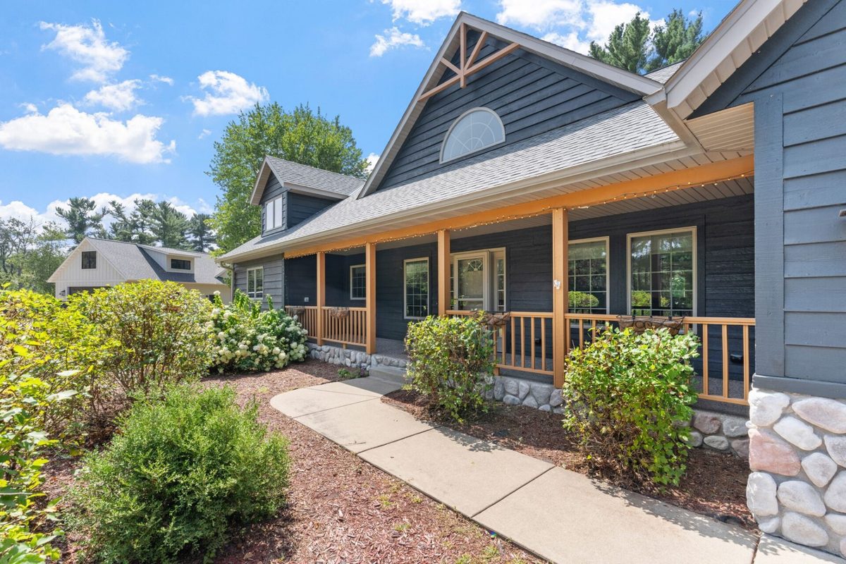2403 Eagle Ridge Drive, Menomonie WI 54751 - Residential house for sale - MLS #1604526 - image3