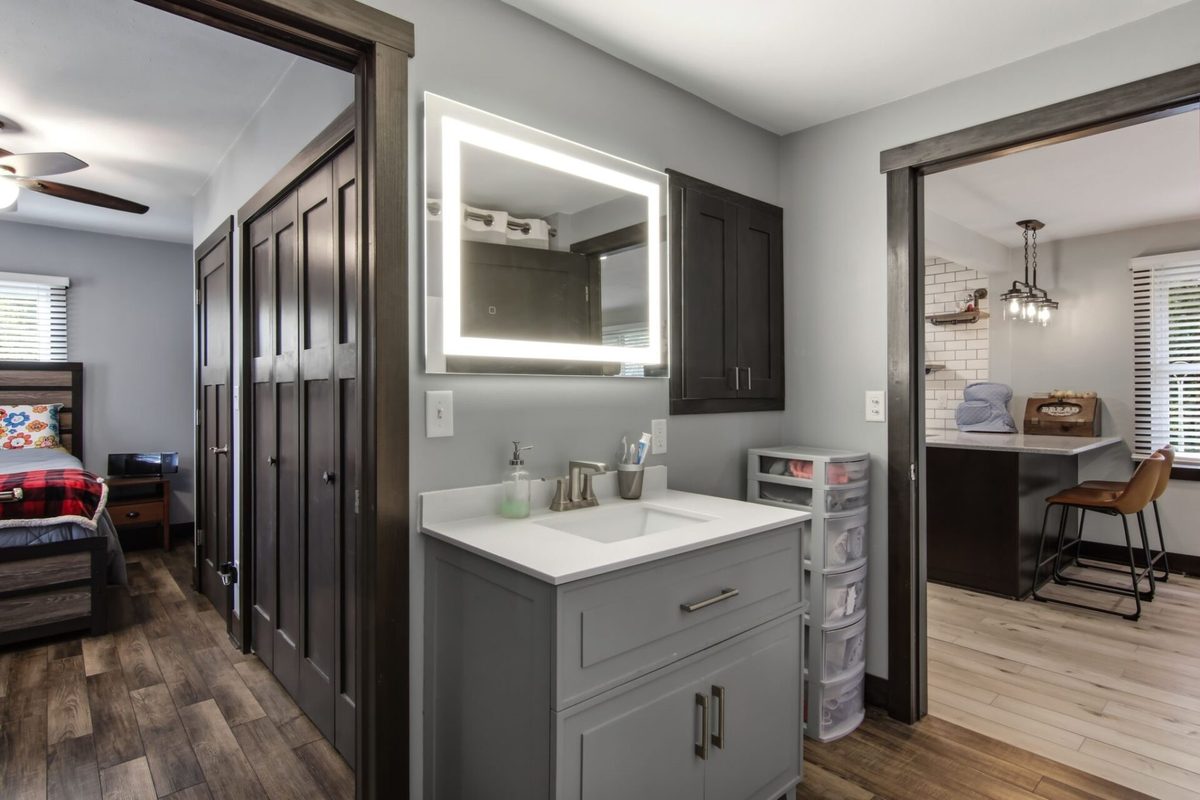2425 7th Street, Eau Claire WI 54703 - Residential house for sale - MLS #1603869 - image11