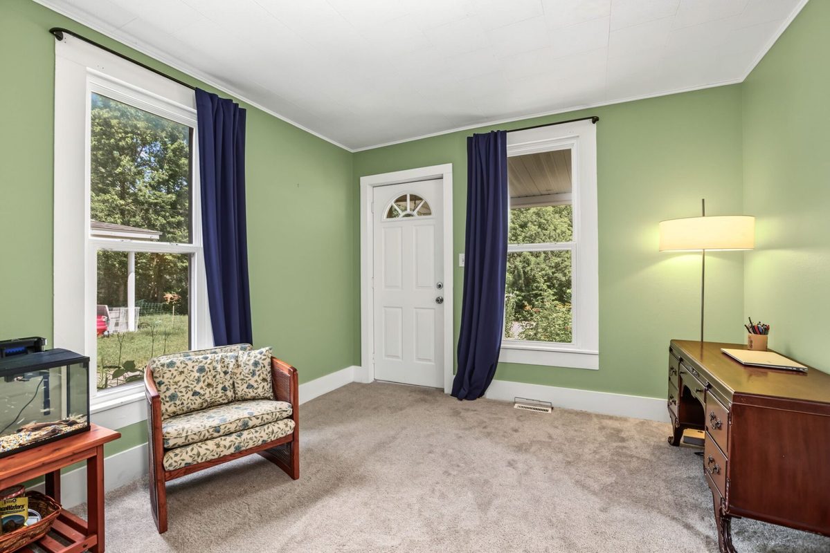 238 Illinois Street, Eau Claire WI 54703 - Residential house for sale - MLS #1603408 - image2