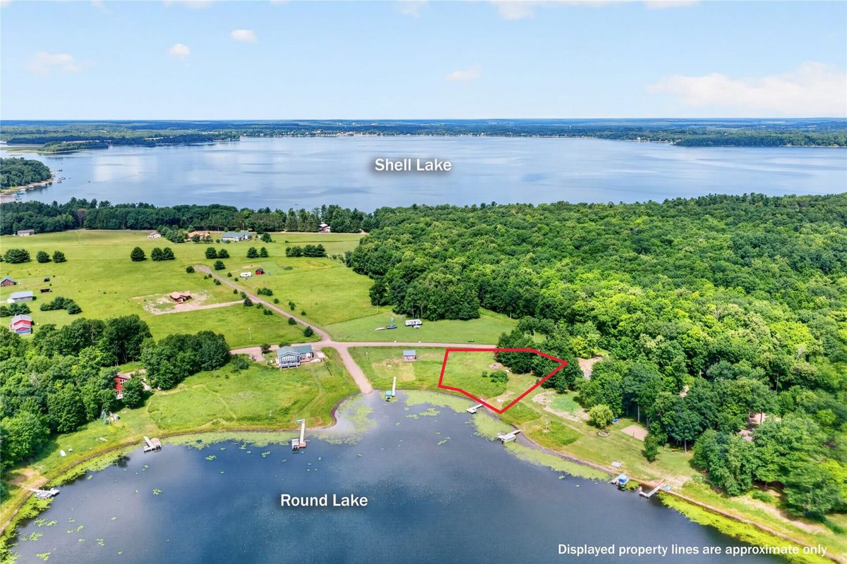 318 Wennenberg Shore Drive, Shell Lake WI 54871 - Residential house for sale - MLS #1603523 - image3