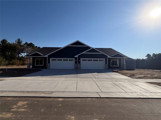 5607 Moss Trail  Eau Claire WI 54701