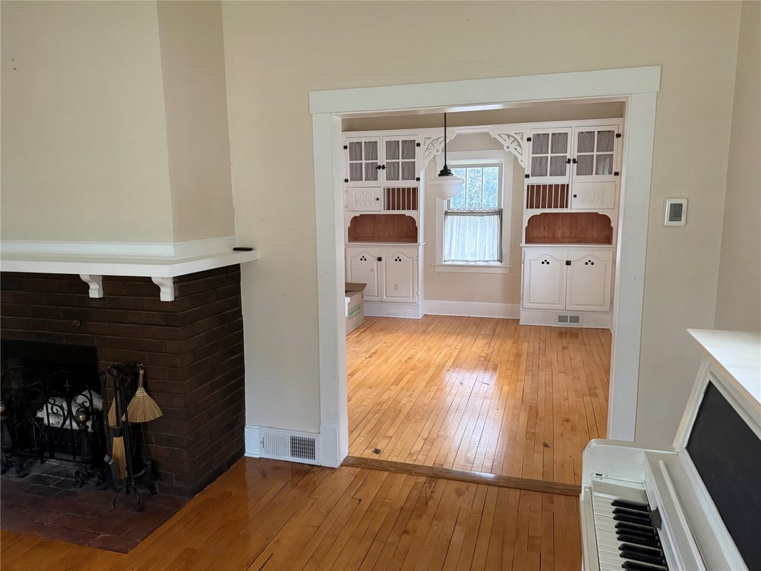 1524 Highland Avenue, Eau Claire WI 54701 - Residential house for sale - MLS #1602633 - image6