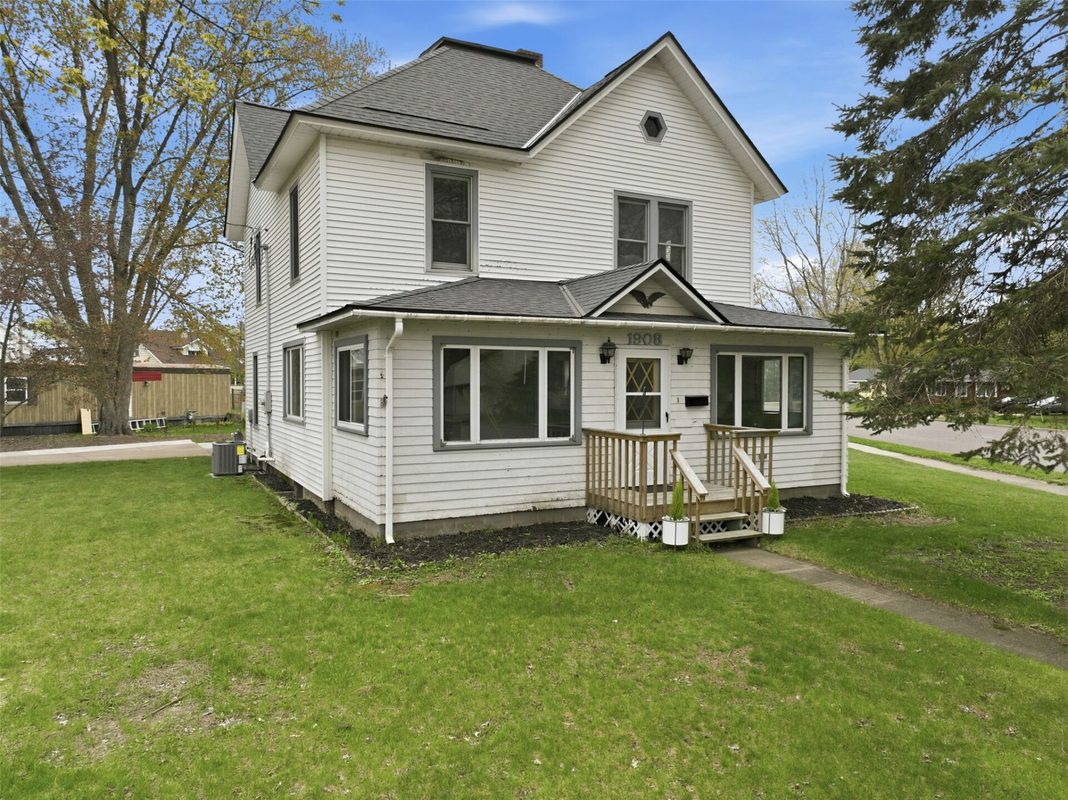 1908 Main Street, Bloomer WI 54724 - Residential house for sale - MLS #1600759 - image2