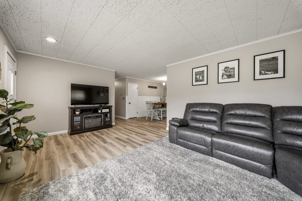 1602 Drury Court, Eau Claire WI 54703 - Residential house for sale - MLS #1602937 - image13