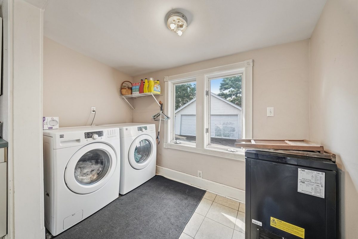 1551 Madison Street, Eau Claire WI 54703 - Residential house for sale - MLS #1604339 - image12