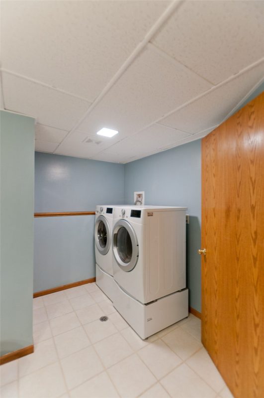2067 17 3/4 Avenue