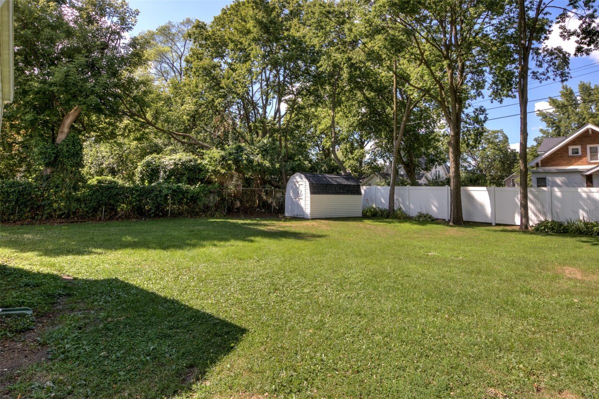 1022 Madison Street, Eau Claire WI 54703 - Residential house for sale - MLS #1604163 - image21