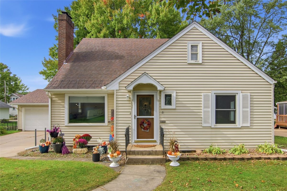 837 Hopwood Avenue, Menomonie WI 54751 - Residential house for sale - MLS #1605557 - image1
