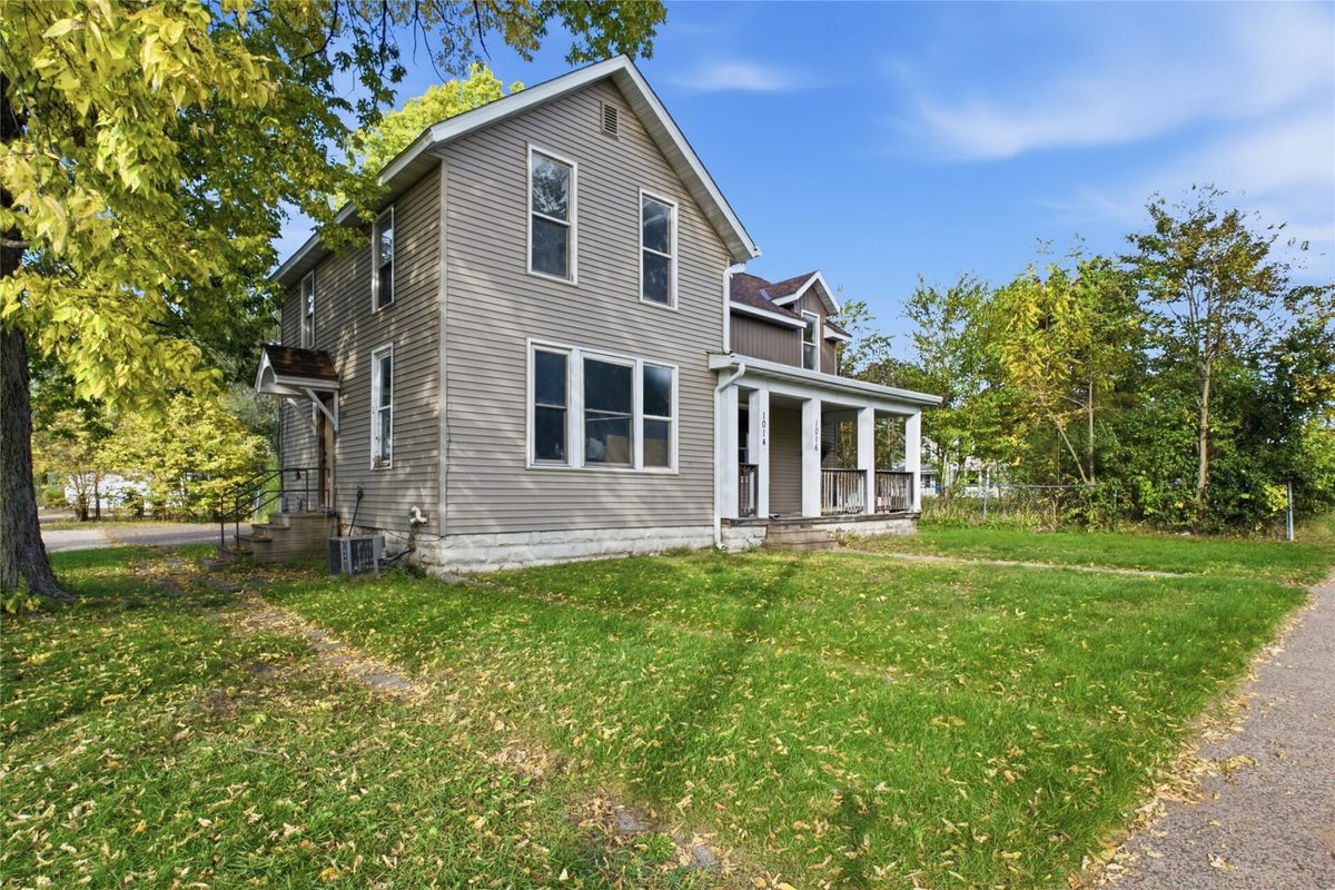 1014 Summit Street, Eau Claire WI 54703 - ResidentialIncome house for sale - MLS #1605706 - image4