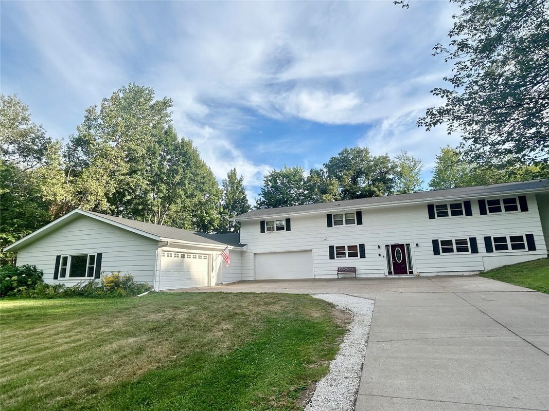 11967 15th Ave, Chippewa Falls WI 54729 - Residential house for sale - MLS #1604660 - image2